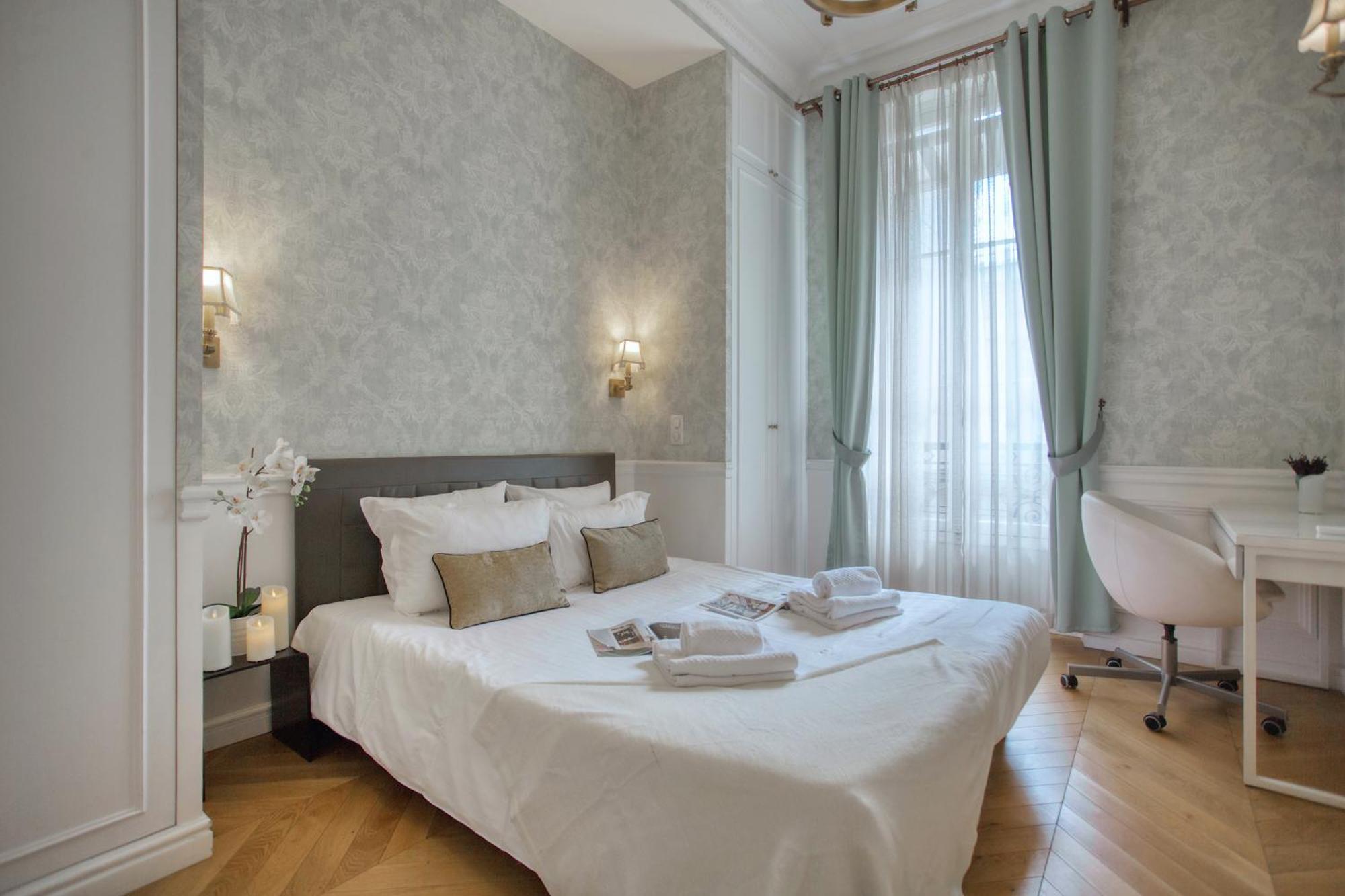 Luxueux 200M2 5Ch Champs Elysees A 1Min Perle Rare Párizs Kültér fotó