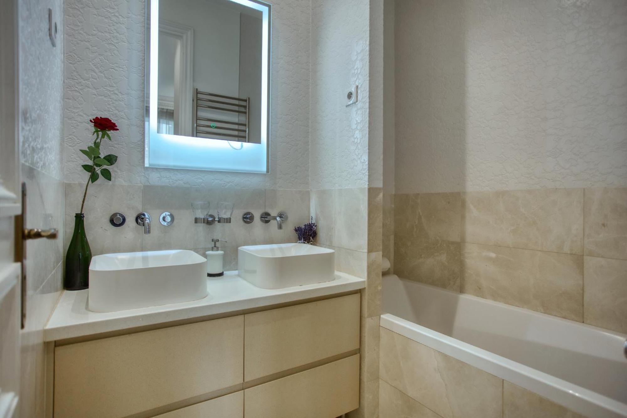 Luxueux 200M2 5Ch Champs Elysees A 1Min Perle Rare Párizs Kültér fotó